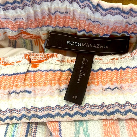 BCBG Maxazria Shorts - Picture 2 of 4